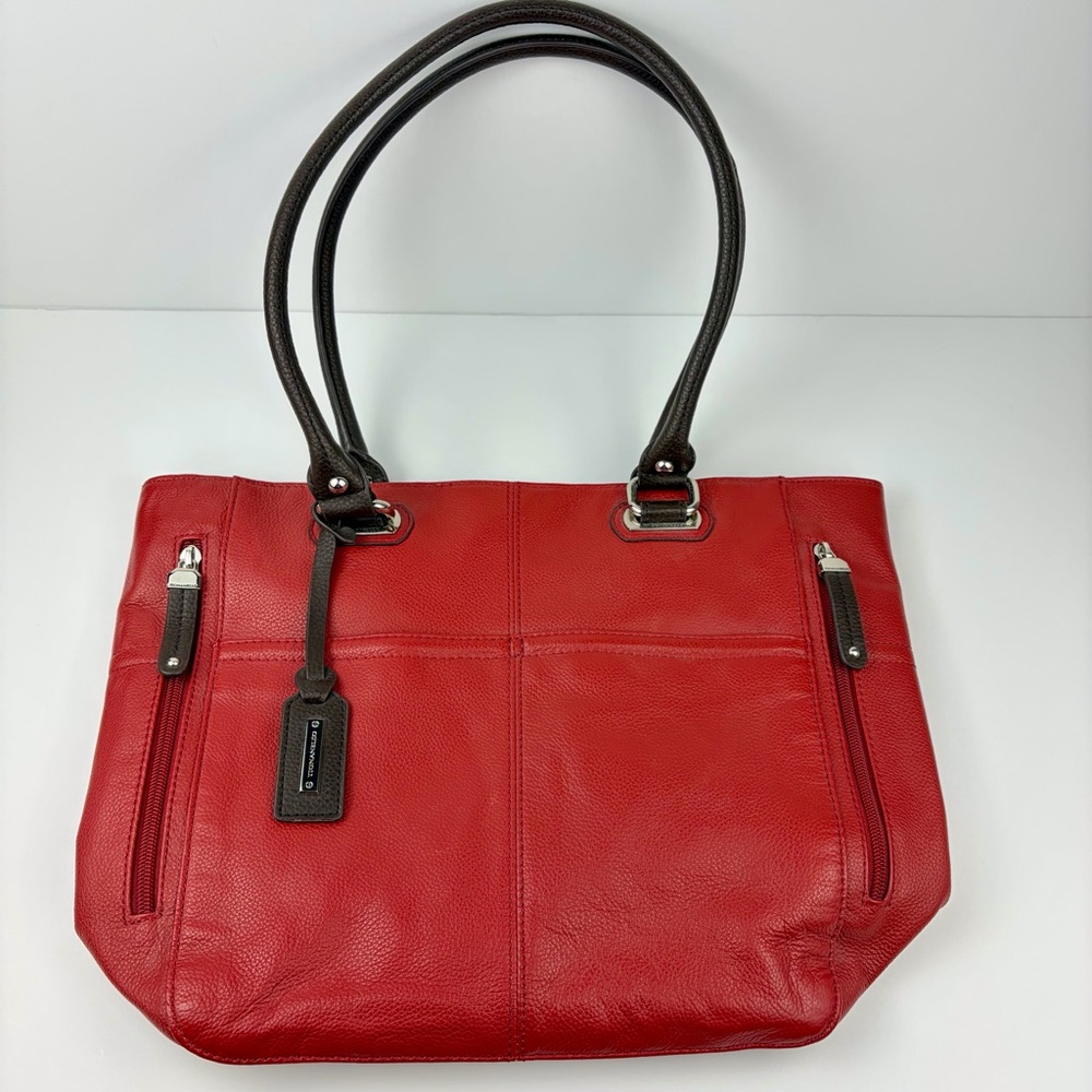 TIGNANELLO Red Leather Women’s Tote Shoulder Bag Snap Close Excellent Condition